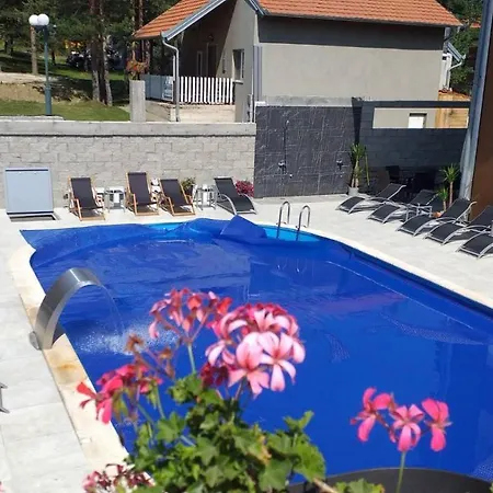 Hotel Vila Bob Petosevic